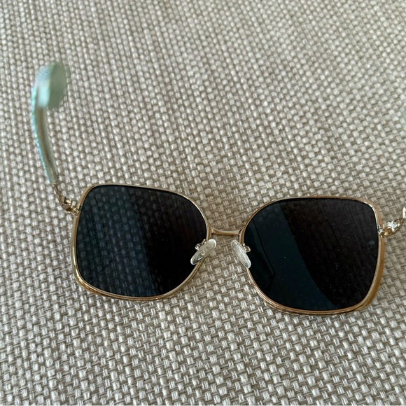 Lilly Pulitzer Gold Frame Amber Brown Lens Sunglasses main image 9